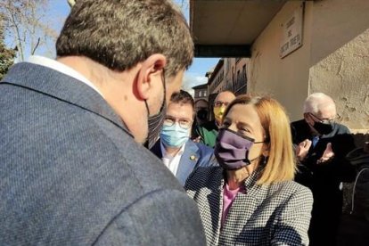 Carme Forcadell parla amb Oriol Junqueras.