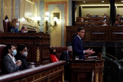 El presidente del Gobierno, Pedro Sánchez, interviene este miércoles durante la sesión de control en el Congreso de los Diputados.