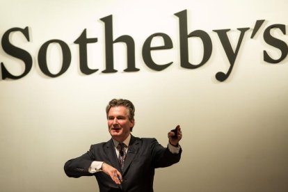 Un subastador de Sotheby's.