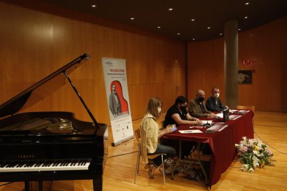 Presentació ahir a l’Auditori del concurs Ricard Viñes.