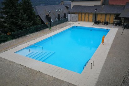 Imatge d’arxiu de la piscina pública de Gausac.