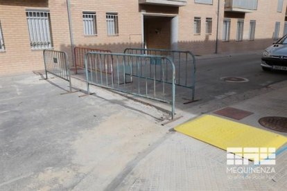 Las obras se ejecutan en el barrio del Biberón de Mequinensa.