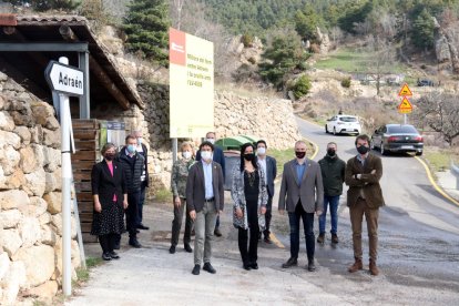 Calvet, durant la visita a les obres de la carretera C-462.