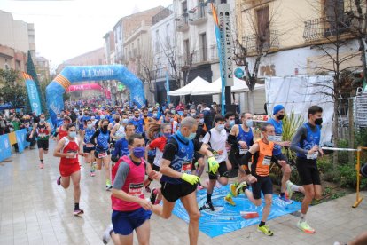 Las pruebas infantiles reunieron a unos 300 participantes.