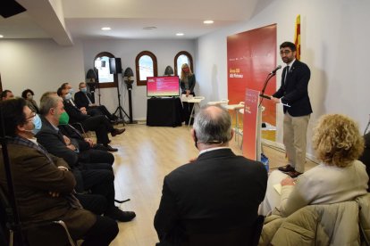 Puigneró presentant ahir a Organyà l’Àrea 5G del Pirineu.