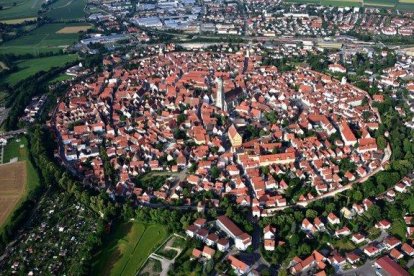 Nördlingen, a Baviera.