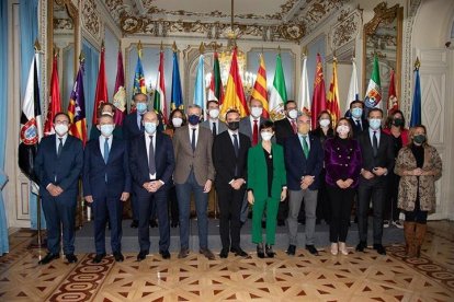 Los asistentes a la reunión previa a la Conferencia de Presidentes.