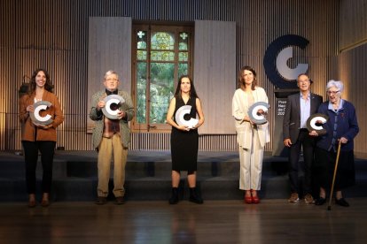 Los cinco Premios Nacionales de Cultura 2021, fotografiados en el recinto modernista de Sant Pau este jueves.