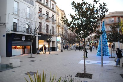 La plaça Manuel Bertrand inaugura avui un forn bakery.