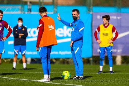 Xavi, durant la sessió d’entrenament d’ahir.