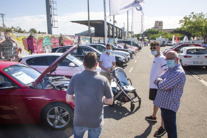 La primera jornada del Mercat del Vehicle d’Ocasió de Tàrrega. 