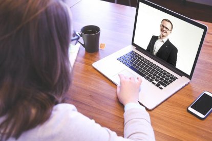 Cómo hacer videollamadas en WatsApp desde el ordenador