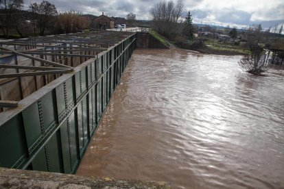 Amb el Glòria, l’aigua va pujar 1,5 metres, fins al pont de Ferro.