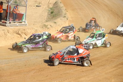 Una de las carreras que se disputaron ayer en el Circuit del Parc de la Serra.