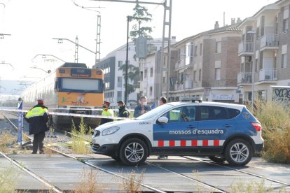 Els fets van obligar a tallar la via a Mollerussa
