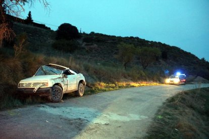 Estado en el que quedó el vehículo siniestrado el viernes.