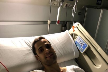 Oriol Vives, ayer tras ser operado de apendicitis.