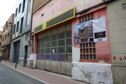  Imagen de archivo del edificio que acogerá la mezquita, en la calle del Nord.