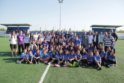 Un momento del homenaje que el club hizo el pasado domingo a sus equipos femeninos.