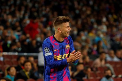 Gerard Piqué celebra el gol que marcó el miércoles ante el Dinamo de Kiev en la Champions.