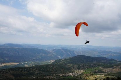 Podio leridano en la Liga de parapente