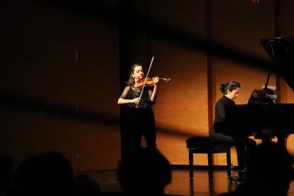 'Audición íntima' de violín y piano en CaixaForum Lleida