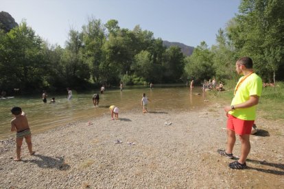 Imatge d’arxiu del vigilant contractat l’any passat a Camarasa.