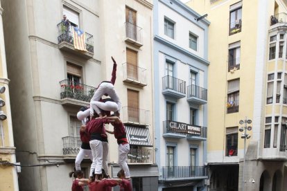 Diada castellera de Festa Major de Lleida, en la plaza Paeria.