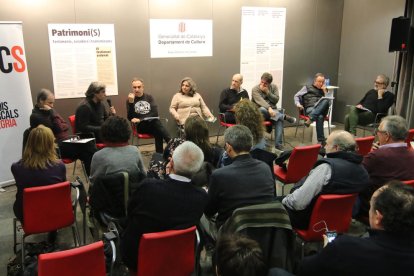 Els portaveus polítics durant el debat a l’Arxiu Històric.