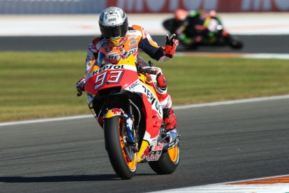 Marc es va mostrar còmode sobre la moto en la primera presa de contacte amb el traçat valencià.