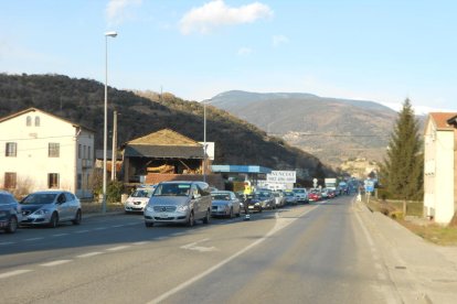 Imagen de archivo de la carretera N-260 en Montferrer