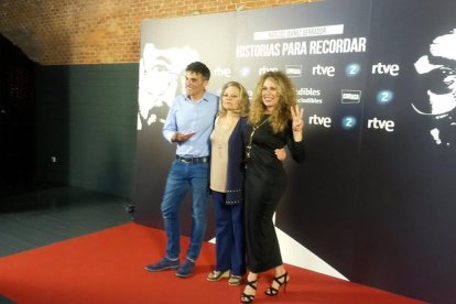 Luis Larrodera, Mayra Gómez Kemp y Miriam Díaz Aroca.