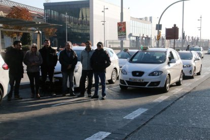Taxistes lleidatans a la protesta del 29 de novembre.