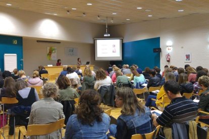 Representantes de los 34 centros se reunieron el viernes en la sede de la Escuela Oficial de Idiomas.