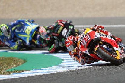 Zarco sorprèn Márquez i firma la pole en MotoGP