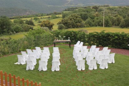 Los preparativos de uno de los enlaces en la masia de Heretat de Guàrdia, en La Baronia de Rialb.