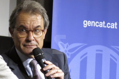 Mas dóna per fet que no podrà pagar els 5,2 milions i demana solidaritat