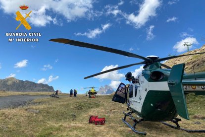 En el Pirineo de Huesca se registraron diez rescates el fin de semana, uno de ellos de una leridana. 