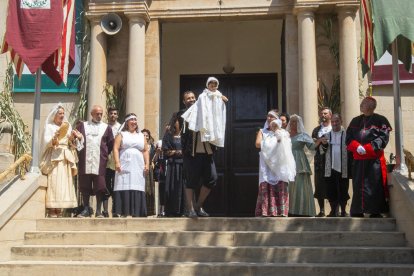 Un momento de la celebración de el bautizo de “Els bessons de cal Bufalà”.