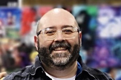 Paco Hernández, el guionista de cómics leridano que acumula 3 millones de seguidores en las redes