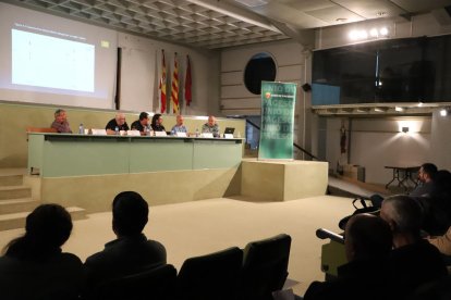 Un moment de la taula redona que va organitzar ahir Unió de Pagesos.