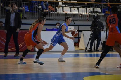 Una acción del partido del pasado domingo ante el Bembibre.