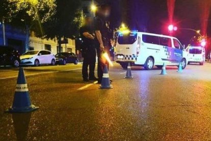 Un control de la Guardia Urbana de Lleida.