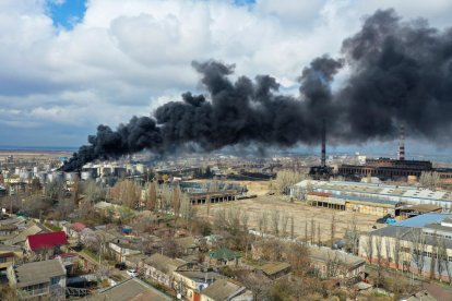 L'efecte d'un míssil rus a Odessa, Ucraïna.