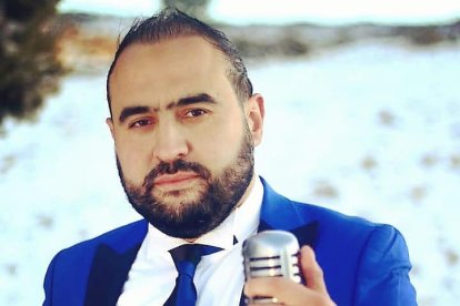 El cantante argelino Amine Matlo.