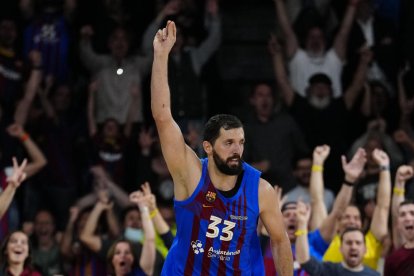 Nikola Mirotic, ahir en un gest d’eufòria després d’una cistella.