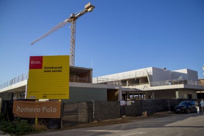 Vista de l’estat actual de les obres de la nova escola Pinyana, a Balàfia.