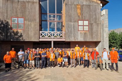 Concentración de protesta de cazadores el domingo en Oliana.