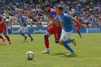 Joel Febas, en una acción durante un partido en el Camp d'Esports.