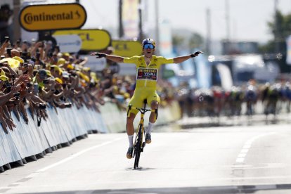 Van Aert, en el seu primer triomf en aquest Tour de França.